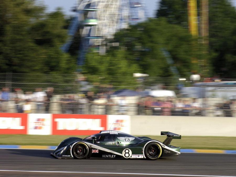  Bentley EXP Speed 8 2002 года  (фото 39 из 66)
